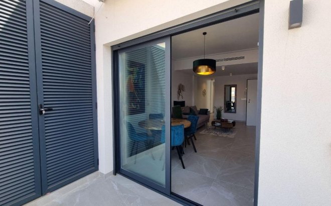 Revente - Penthouse -
Torrevieja - Playa del Cura