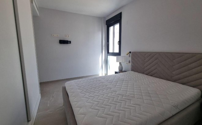 Revente - Penthouse -
Torrevieja - Playa del Cura