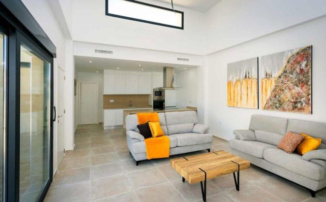 New Build - Quad House -
Daya Nueva - Centro