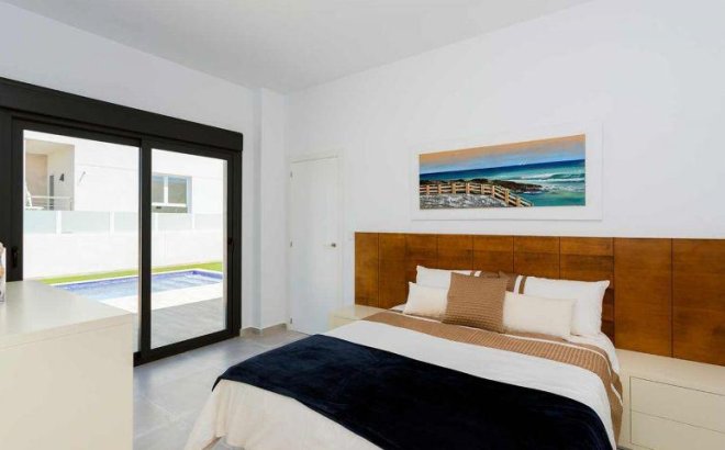 New Build - Quad House -
Daya Nueva - Centro