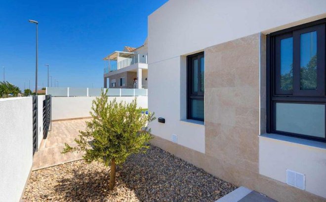 New Build - Quad House -
Daya Nueva - Centro