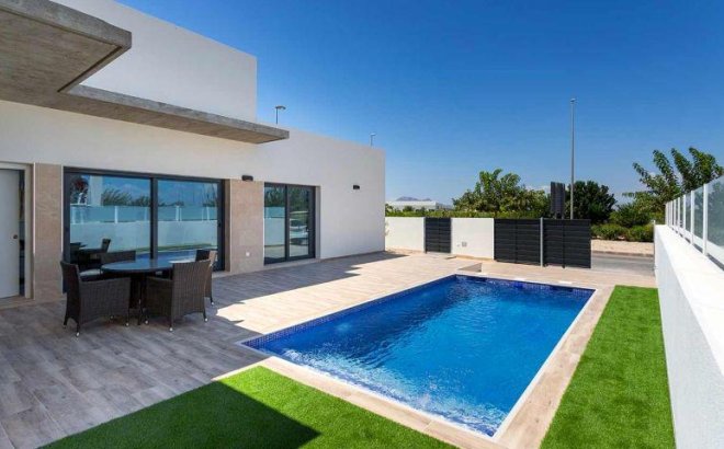 New Build - Quad House -
Daya Nueva - Centro