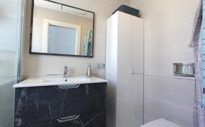 Resale - Villa -
Villamartin - El Galan