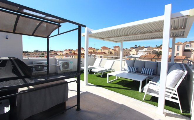 Resale - Villa -
Villamartin - El Galan