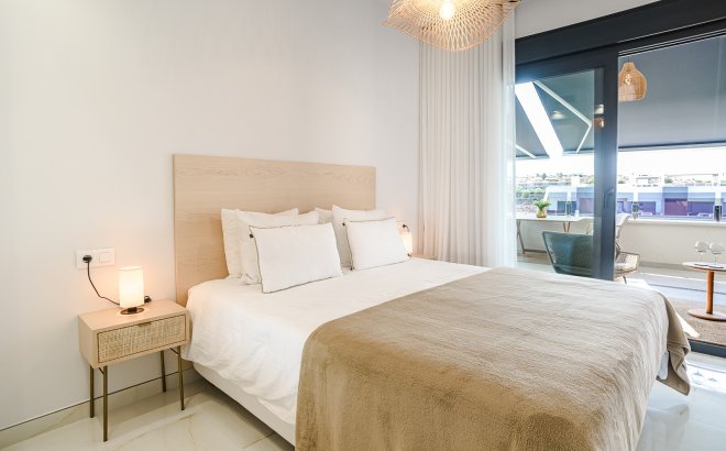 Revente - Penthouse -
Orihuela Costa - Costa Blanca