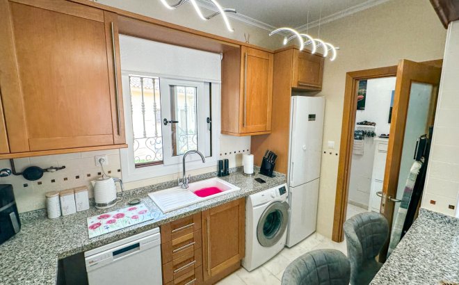Resale - Town House -
La Finca Golf Resort - Inland