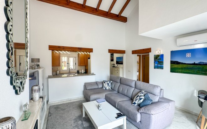 Resale - Town House -
La Finca Golf Resort - Inland