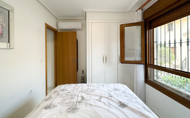 Resale - Town House -
La Finca Golf Resort - Inland