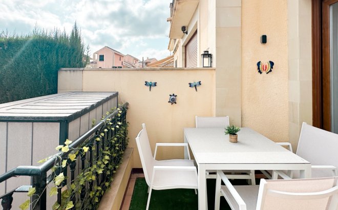Resale - Town House -
La Finca Golf Resort - Inland