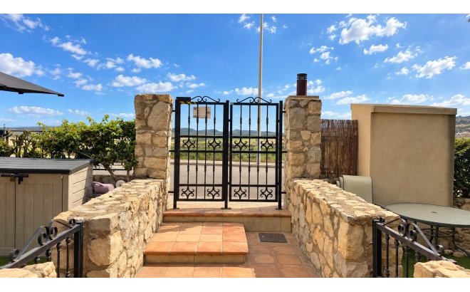 Resale - Town House -
La Finca Golf Resort - Inland