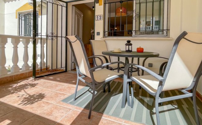 Revente - Town House -
Orihuela Costa - Costa Blanca