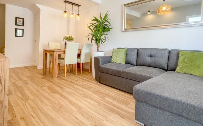 Revente - Town House -
Orihuela Costa - Costa Blanca