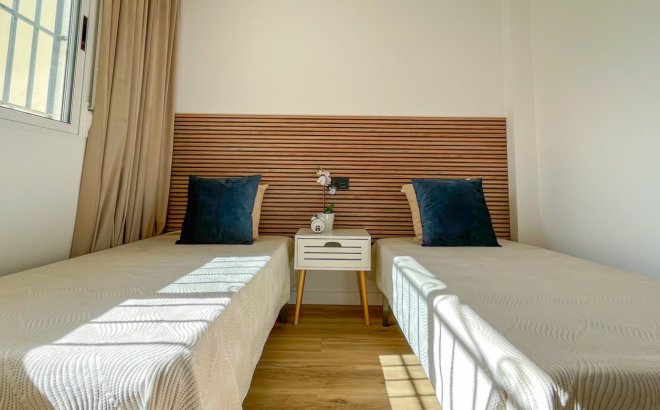 Revente - Town House -
Orihuela Costa - Costa Blanca