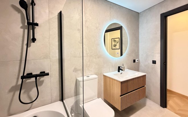 Resale - Apartment -
Torrevieja - Playa del Cura