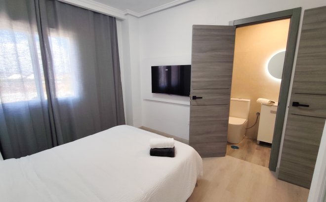 Revente - Appartement -
Torrevieja - Costa Blanca