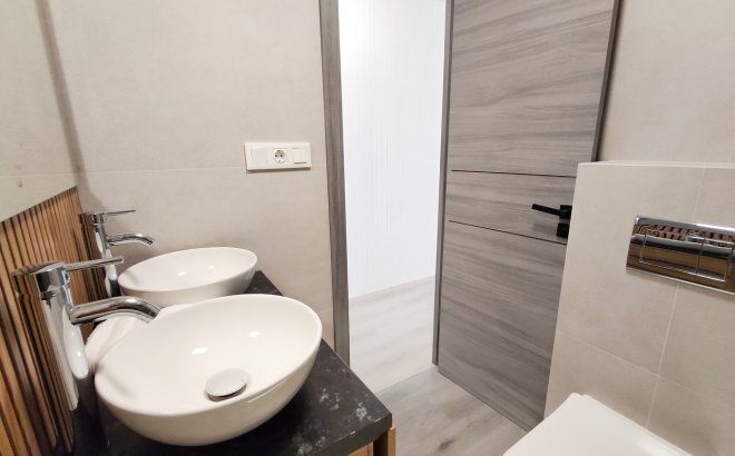 Revente - Appartement -
Torrevieja - Costa Blanca