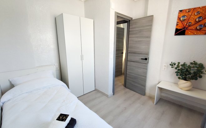 Revente - Appartement -
Torrevieja - Costa Blanca