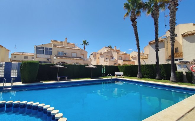 Resale - Town House -
Playa Flamenca - Costa Blanca