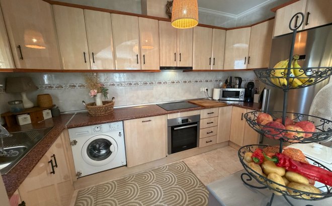 Resale - Villa -
Rojales - Inland