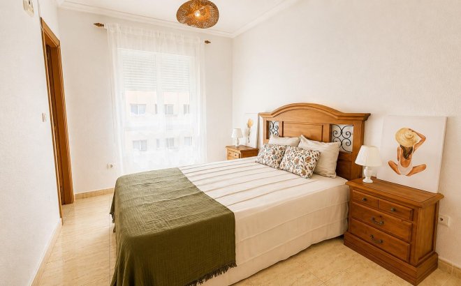 Revente - Appartement -
Torrevieja - PARQUE DE LAS NACIONES