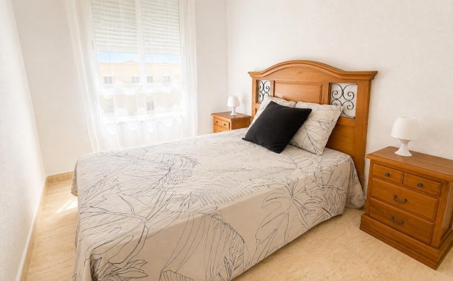 Revente - Appartement -
Torrevieja - PARQUE DE LAS NACIONES