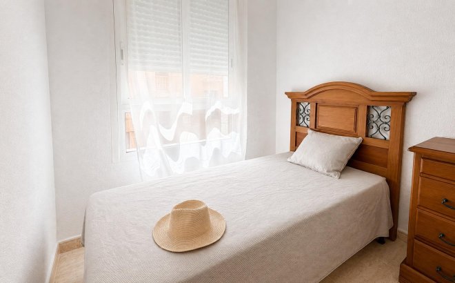 Revente - Appartement -
Torrevieja - PARQUE DE LAS NACIONES