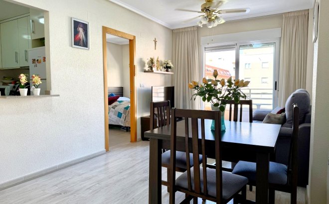 Resale - Apartment -
Torrevieja - El Molino