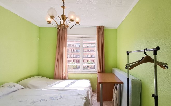 Resale - Penthouse -
Torrevieja - Playa De Los Naufragos