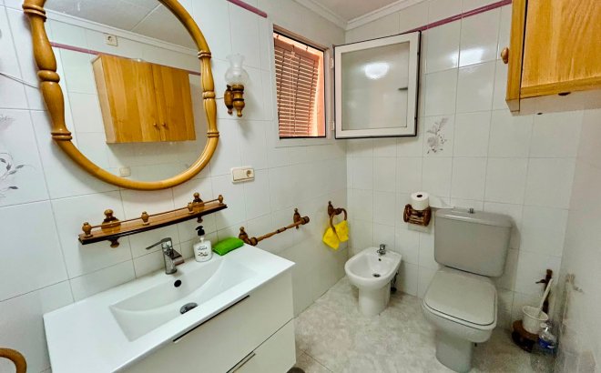 Resale - Apartment -
Torrevieja - Costa Blanca