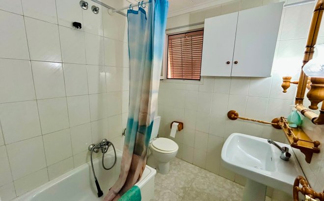 Resale - Apartment -
Torrevieja - Costa Blanca
