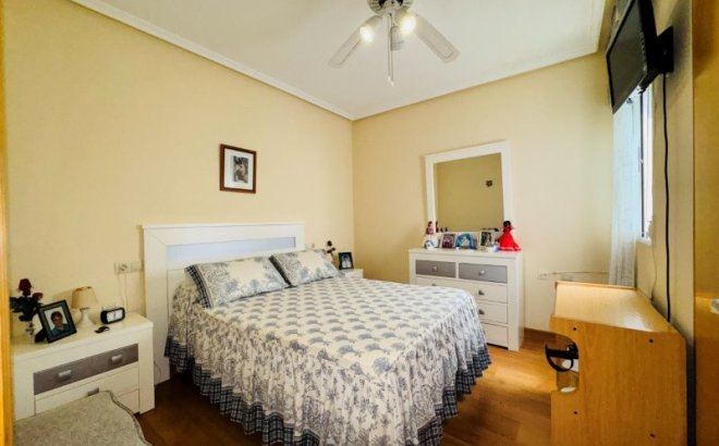 Resale - Apartment -
La Mata - Costa Blanca