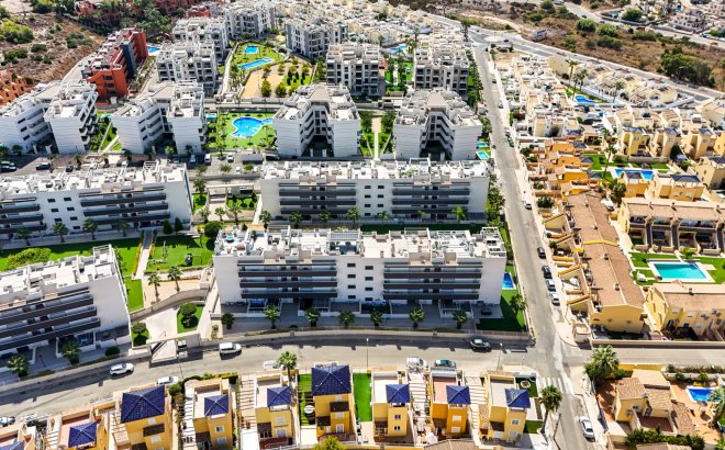 Resale - Apartment -
Orihuela Costa - Costa Blanca