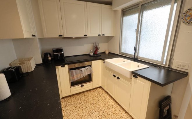Resale - Apartment -
Torrevieja - Costa Blanca