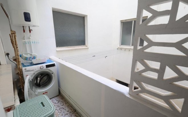 Resale - Apartment -
Torrevieja - Costa Blanca