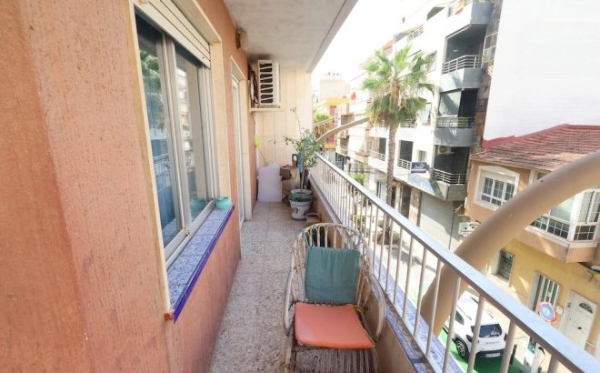Resale - Apartment -
Torrevieja - Costa Blanca