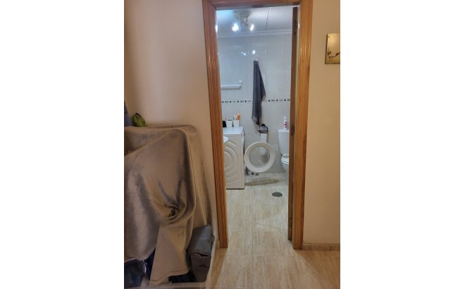 Revente - Appartement -
Torrevieja - Estacion De Autobuses
