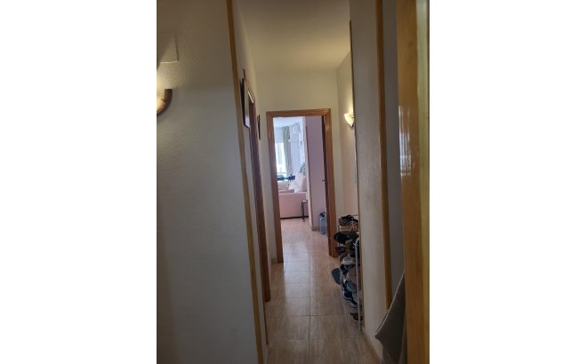 Revente - Appartement -
Torrevieja - Estacion De Autobuses