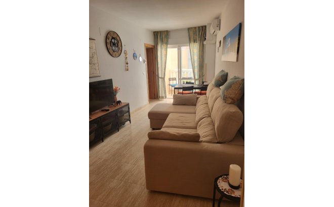 Revente - Appartement -
Torrevieja - Estacion De Autobuses