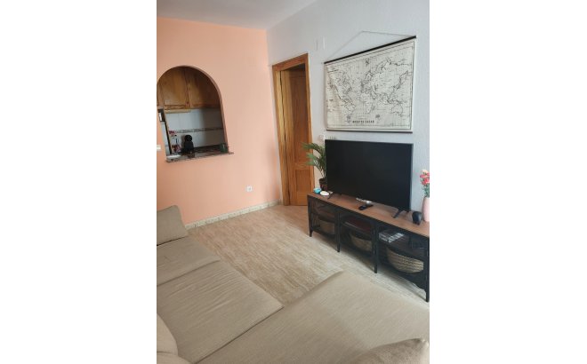 Revente - Appartement -
Torrevieja - Estacion De Autobuses
