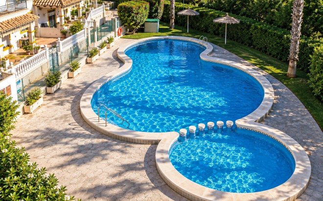 Resale - Town House -
Orihuela Costa - Costa Blanca