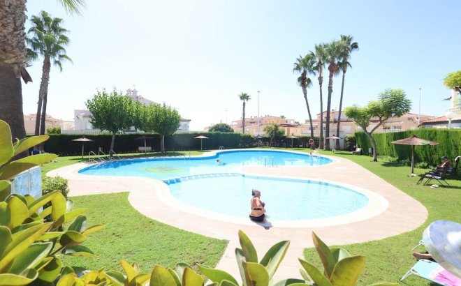 Revente - Bungalow -
Orihuela Costa - Costa Blanca