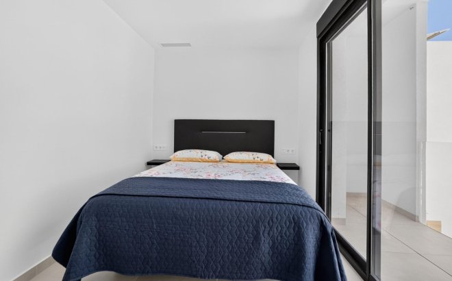 Resale - Villa -
Rojales - Benimar