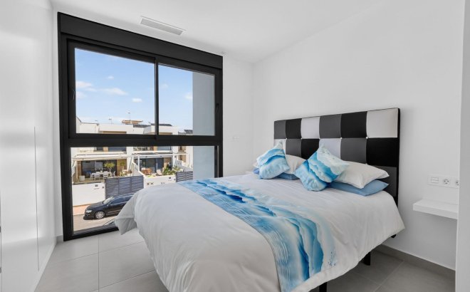 Resale - Villa -
Rojales - Benimar