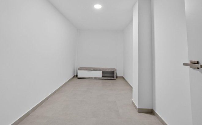 Resale - Villa -
Rojales - Benimar