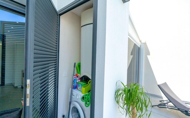 Resale - Villa -
Rojales - Benimar