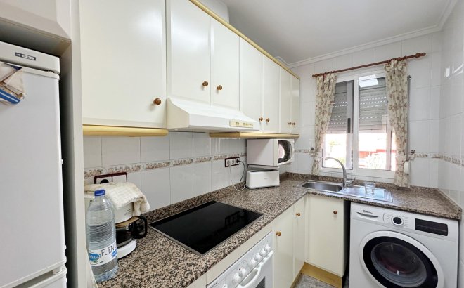 Revente - Appartement -
Torrevieja - Playa del Cura