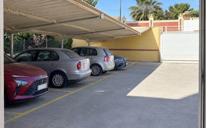 Revente - Appartement -
Torrevieja - Playa del Cura