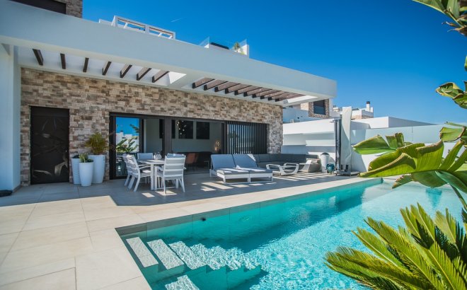 Resale - Villa -
Rojales - Inland
