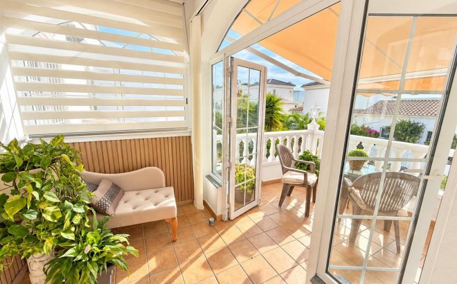Resale - Villa -
Orihuela Costa - Costa Blanca