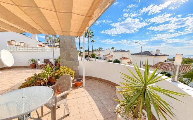 Resale - Villa -
Orihuela Costa - Costa Blanca